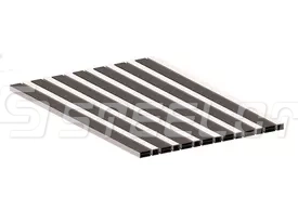 Алюминиевая решетка SteeGuard Стандарт 40 резина + скребок