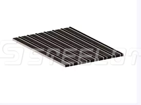Алюминиевая решетка SteeGuard Стандарт 40 резина + щетка